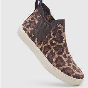 Rothy’s Wildcat Chelsea Pull-On Boots size 8.5